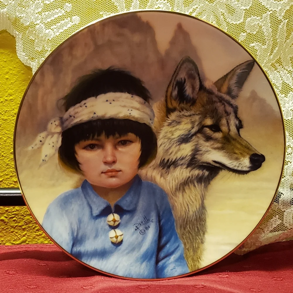 Vtg '86 Plate Peaceful Comrades Perillo 24K Gold
